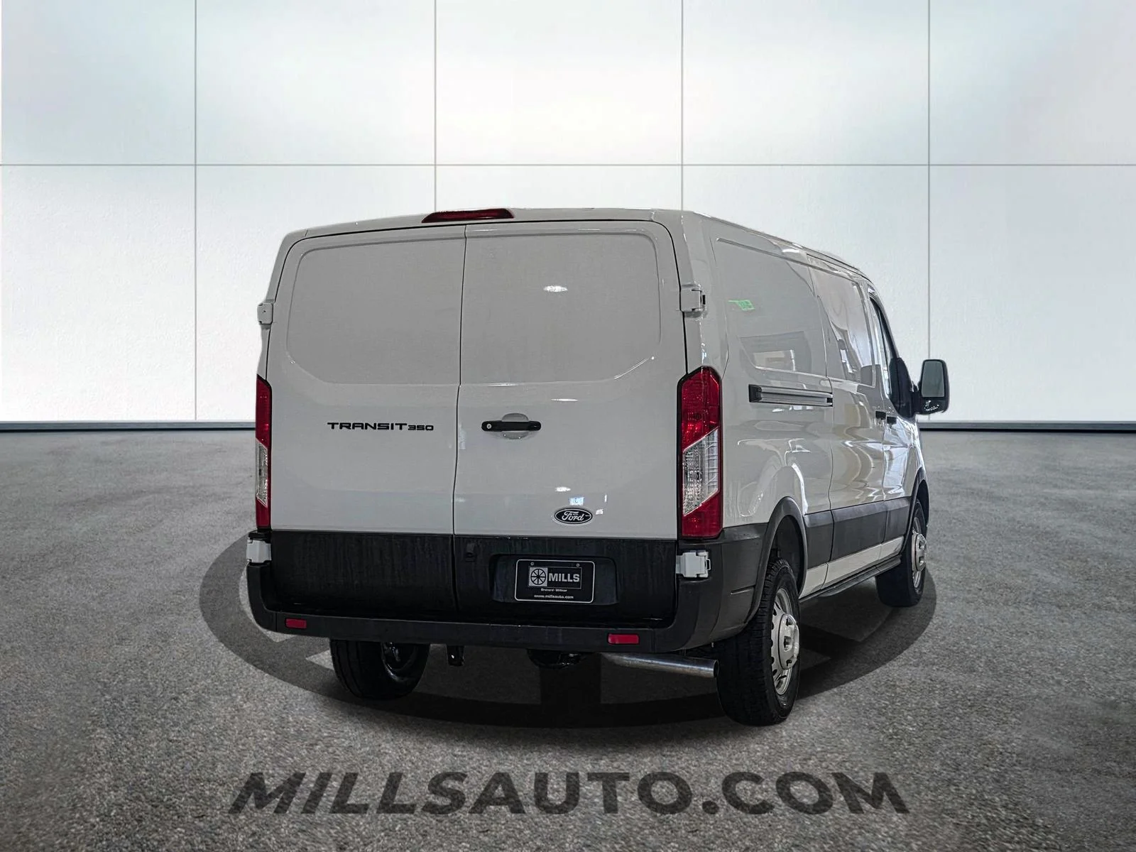 New 2026 Oxford White Ford Cargo Van image 7