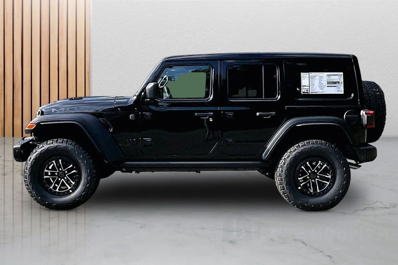 New 2026 Black Clear-Coat Exterior Paint Jeep Moab 392 image 5