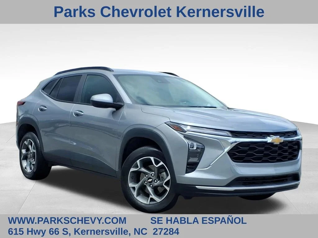 2024 Chevrolet Trax LT's photo