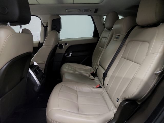 Used 2020 Black Land Rover HSE Td6 image 22