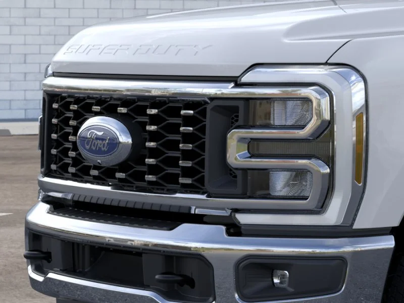 New 2026 Oxford White Ford Lariat image 17