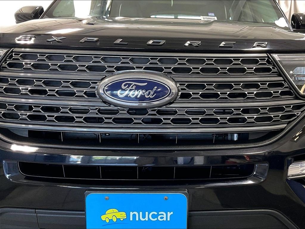 Used 2023 Black Ford XLT image 33
