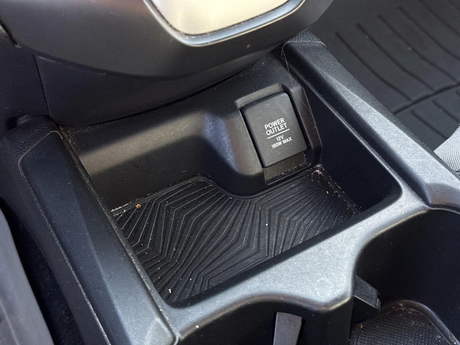 Used 2018 Lunar Silver Metallic Honda LX image 14