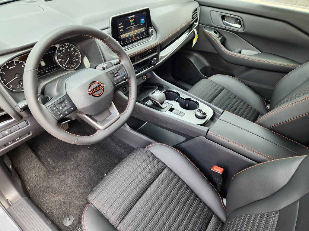 New 2026 Boulder Gray Pearl Nissan Rock Creek image 10