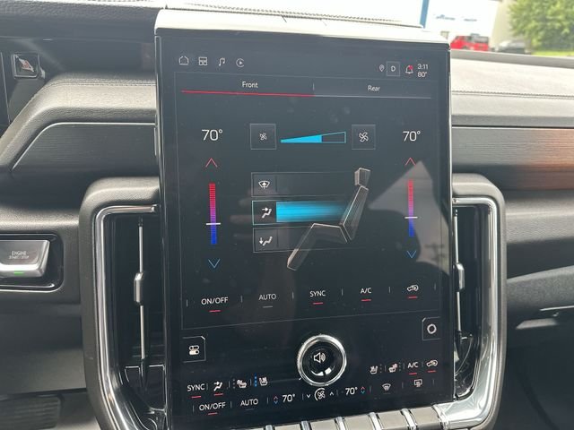Certified Used 2025 Summit White GMC Denali image 18