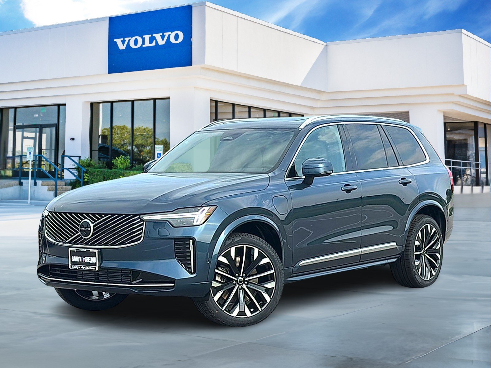 2026 Volvo XC90 T8 Recharge Plus Bright 7-Seat 4WD's photo