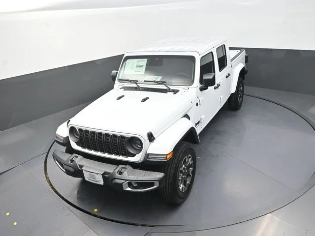 New 2026 Bright White Clear-Coat Exterior Paint Jeep Sahara image 14