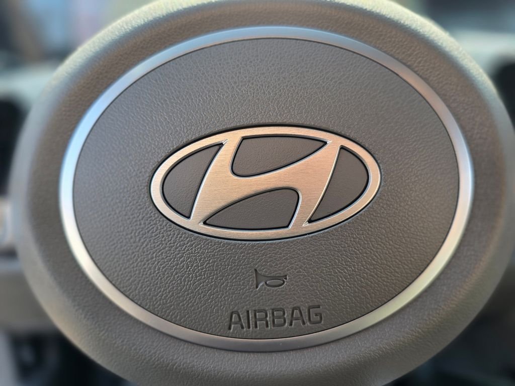 2024 Hyundai Elantra SEL - Photo 23