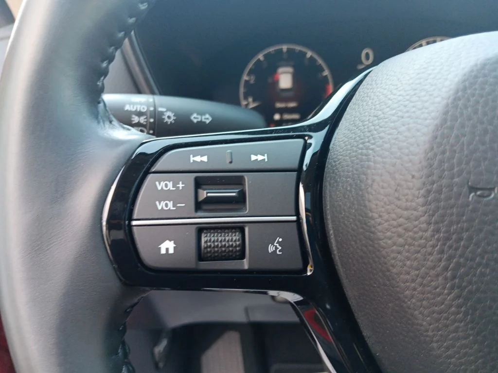 Used 2024 Radiant Red Metallic Honda EX-L image 14