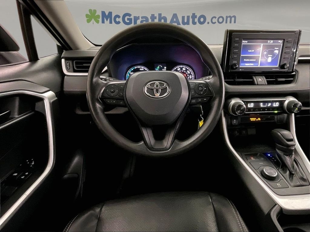 Used 2020 Gray Toyota LE image 7