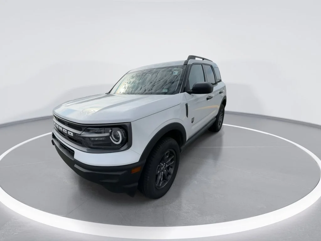 Used 2022 White Ford Big Bend image 4