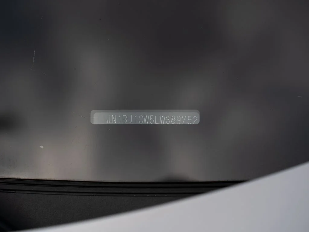 Used 2020 Silver Nissan SV image 29