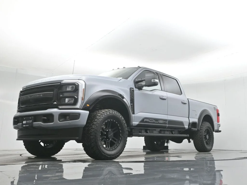 New 2026 Glacier Gray Metallic Tri-Coat Ford Lariat image 48