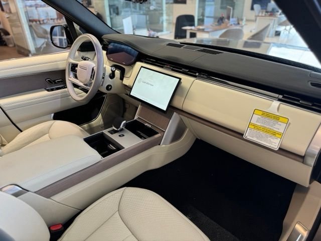 New 2026 Batumi Gold LAND ROVER SE image 15