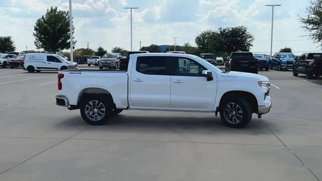 2026 Chevrolet Silverado 1500 LT - Photo 9