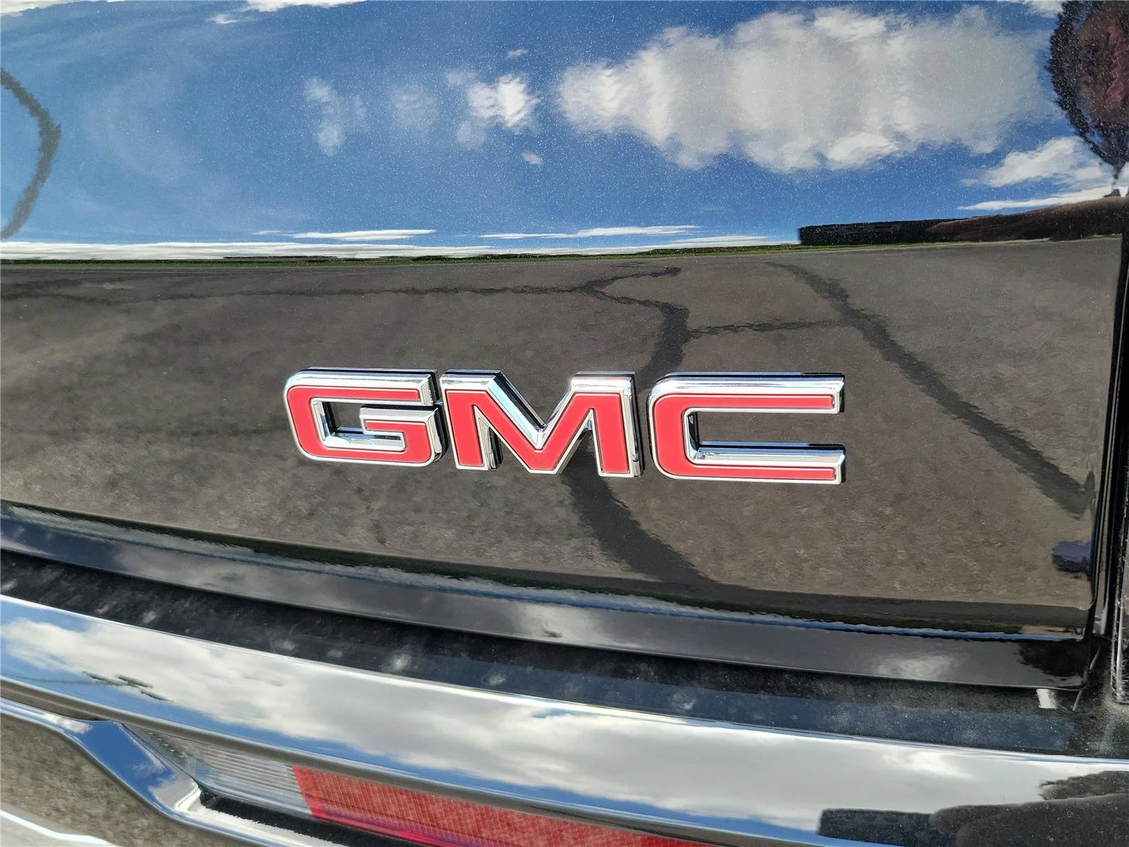 New 2026 Ebony Twilight Metallic GMC Denali image 8