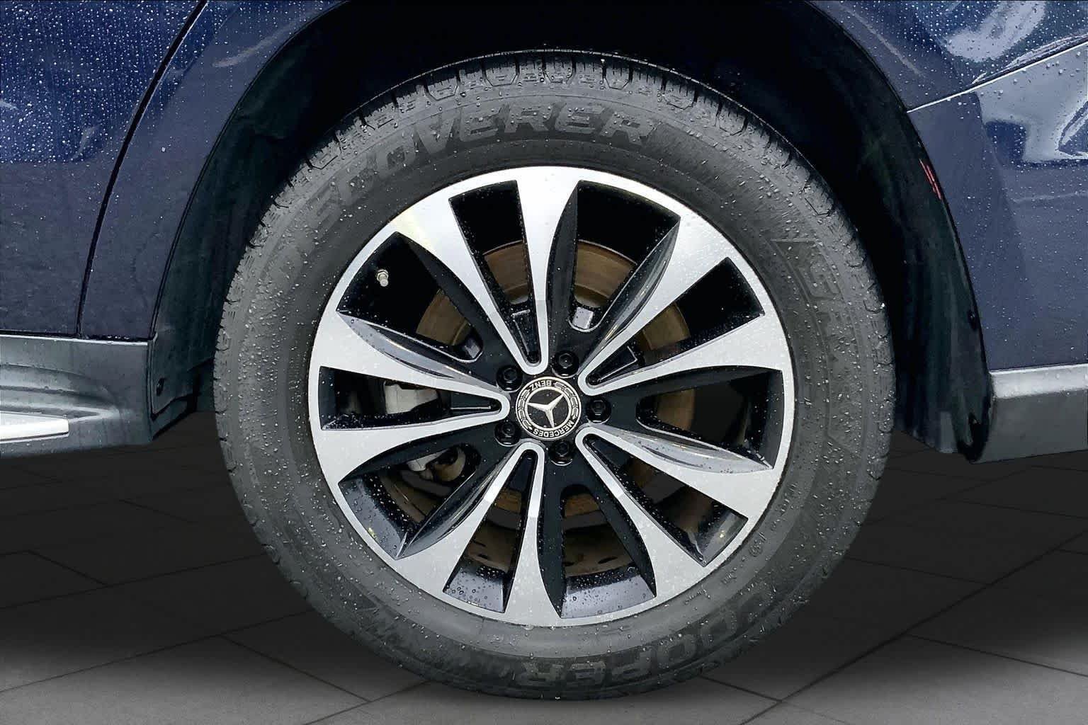 Used 2019 Lunar Blue Metallic Mercedes-Benz GLS 450 image 11