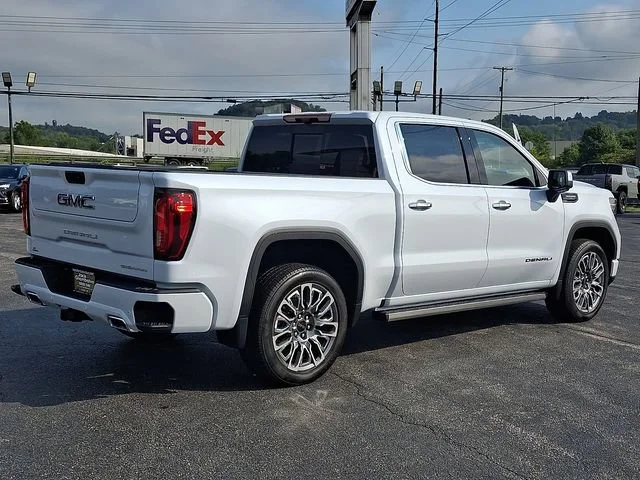 New 2026 Glacier White Tricoat GMC Denali Ultimate image 2