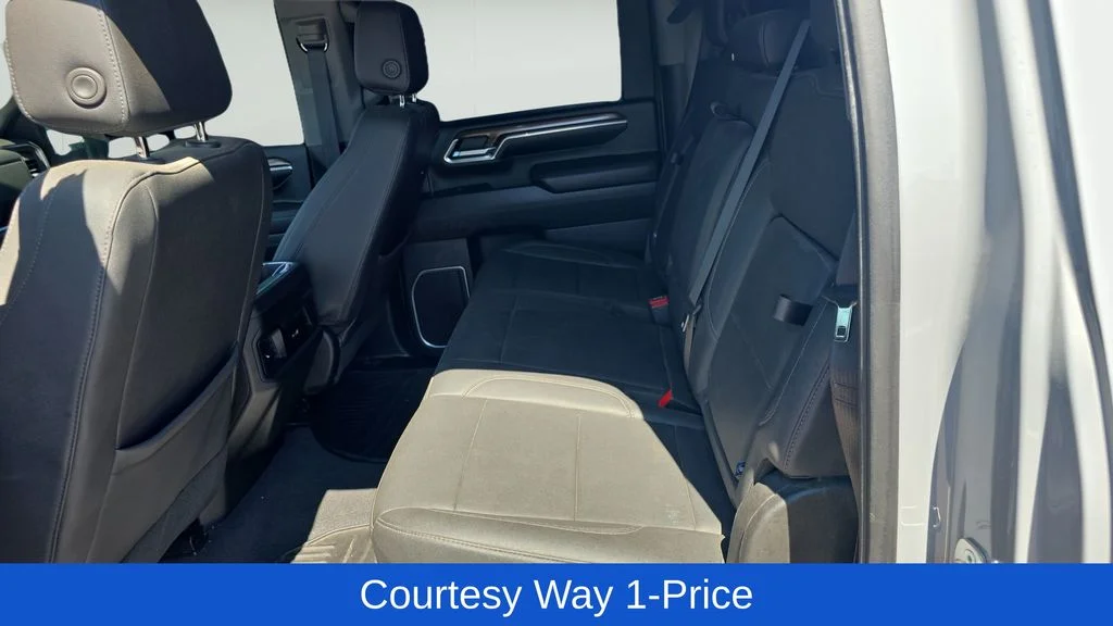 Used 2024 Gray Chevrolet LT image 13
