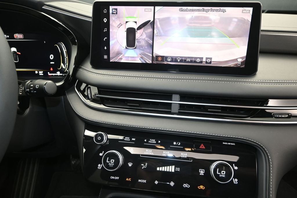 New 2027 RADIANT WHITE INFINITI Sport AWD image 29