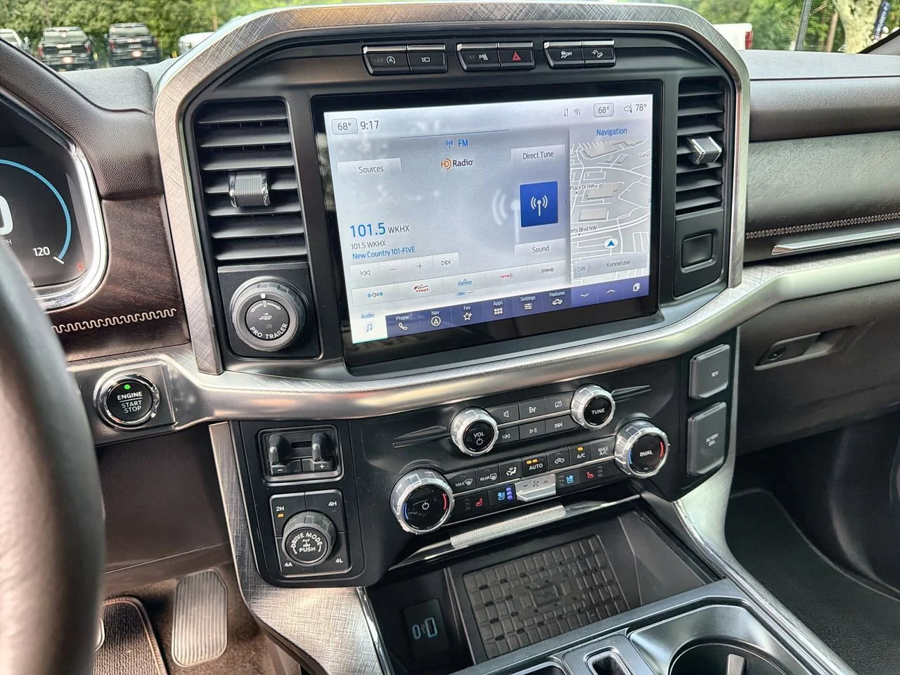 Used 2023 Blue Ford King Ranch image 13
