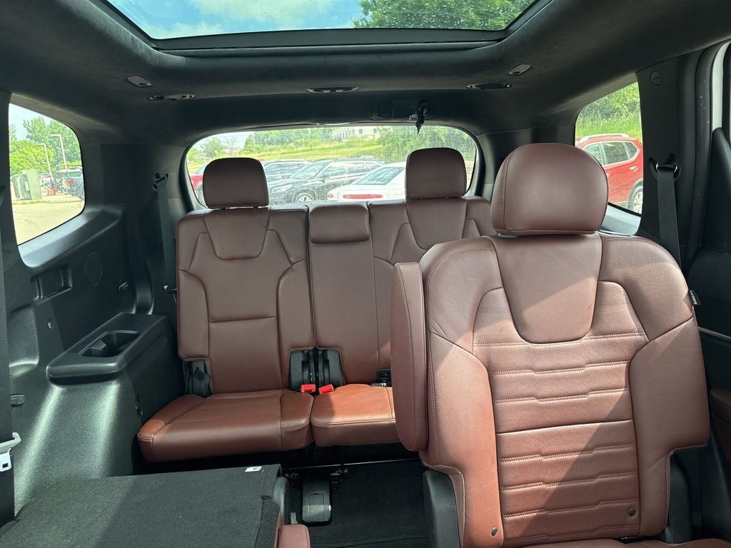 Used 2023 Black Kia SX X-Line image 22