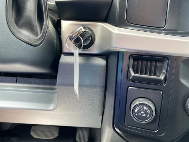2025 Ford F-250 Super Duty XL - Photo 35