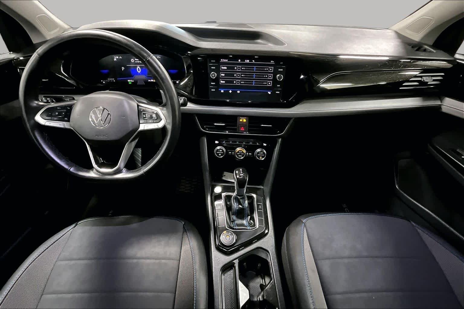 Used 2024 Cornflower Blue w/Deep Black Roof Volkswagen SE Black image 15