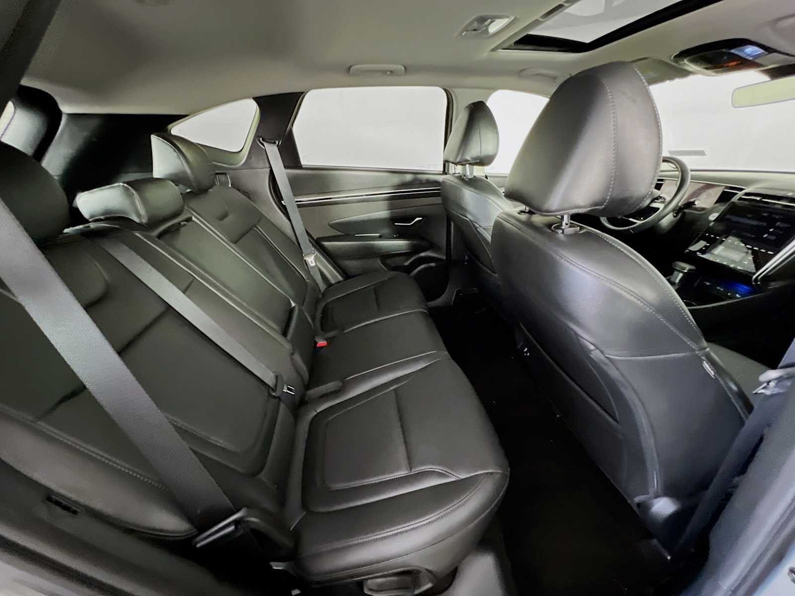 Used 2024 Hampton Gray Hyundai SEL image 28