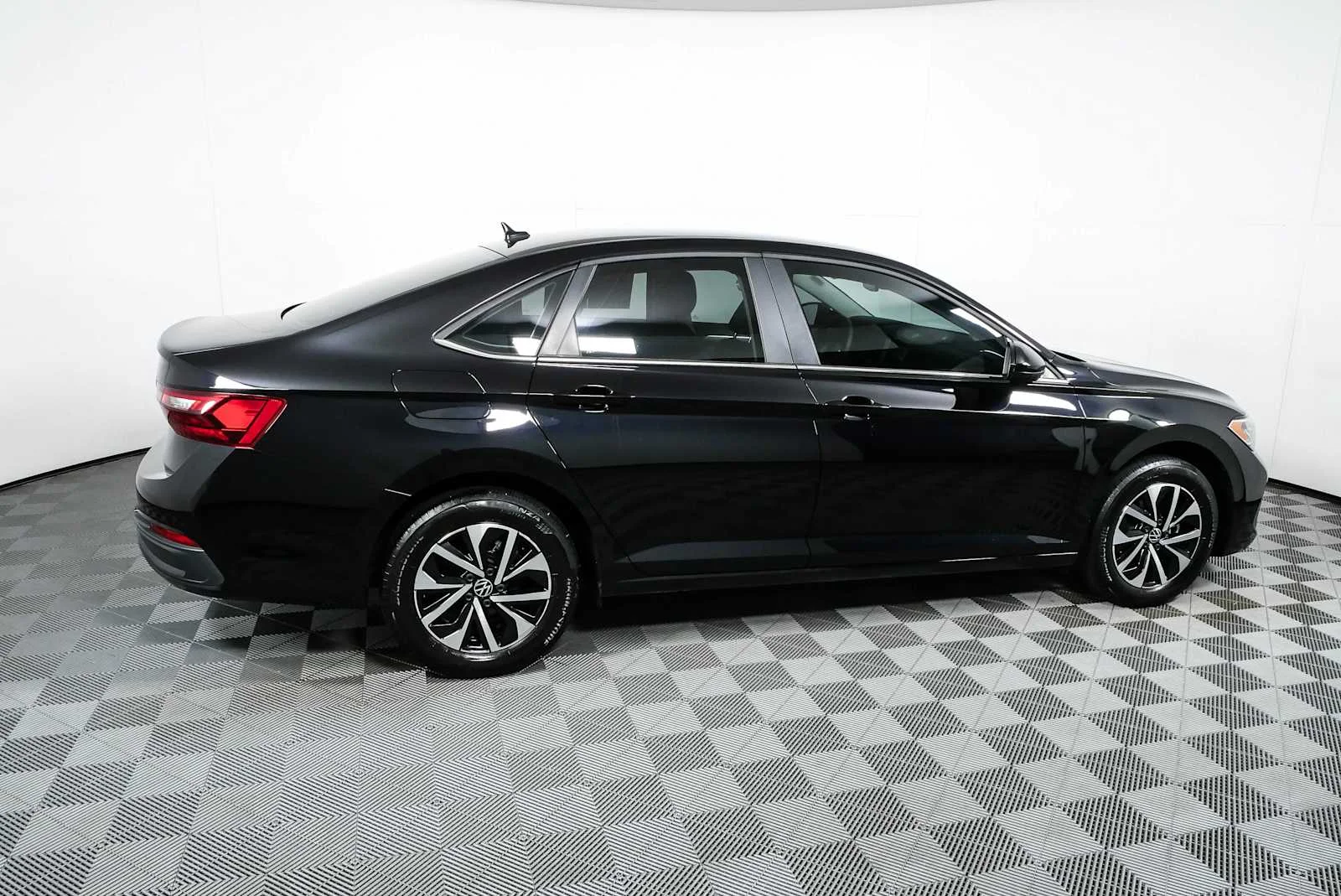 3VW5M7BU4PM023000