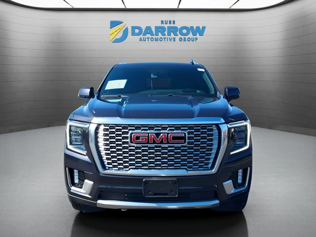 Used 2023 Silver GMC Denali image 8