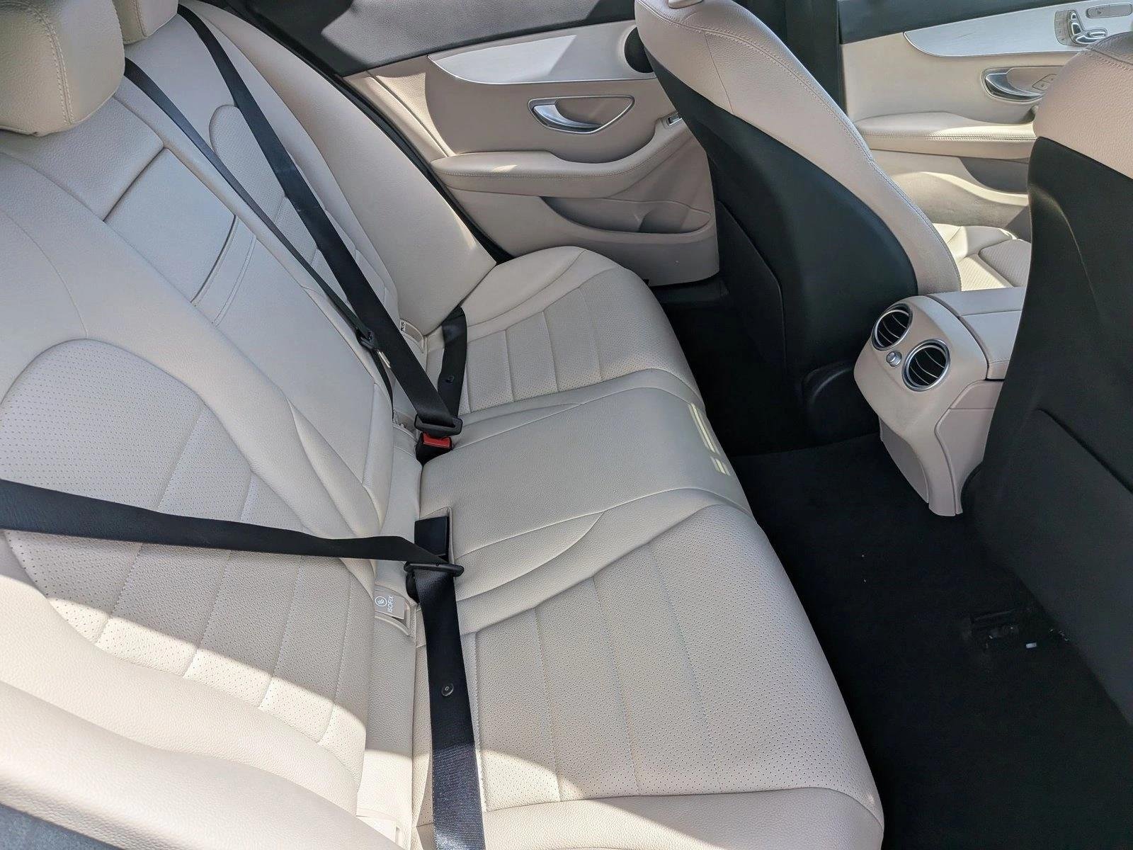 Used 2021 Polar White Mercedes-Benz C 300 image 19