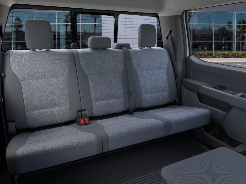 New 2026 Oxford White Ford XL image 12