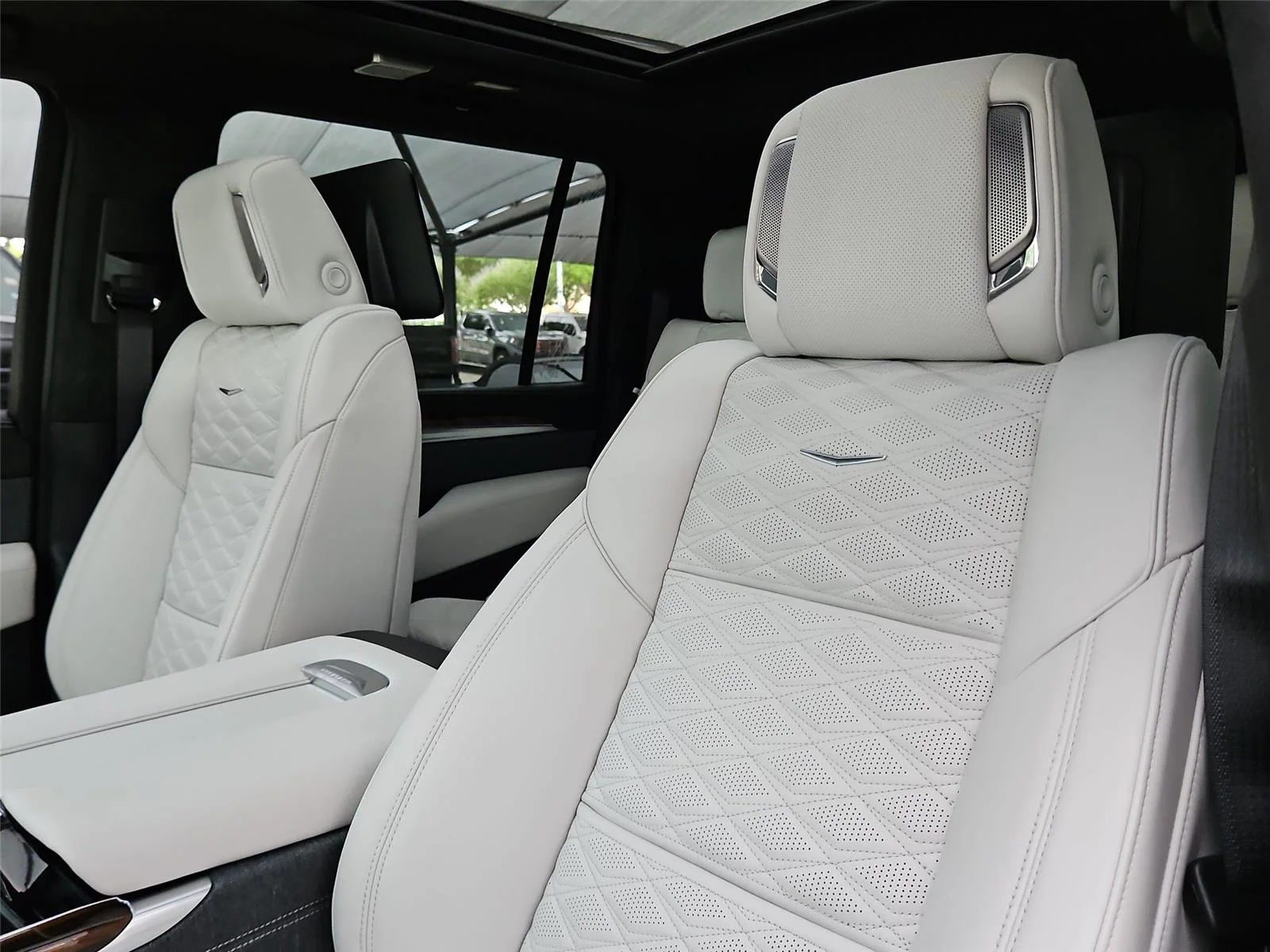 2026 Cadillac Escalade ESV Platinum Sport - Photo 12