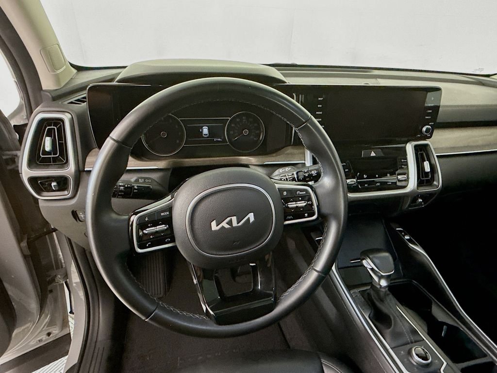 Used 2022 Gray Kia X-Line EX image 12
