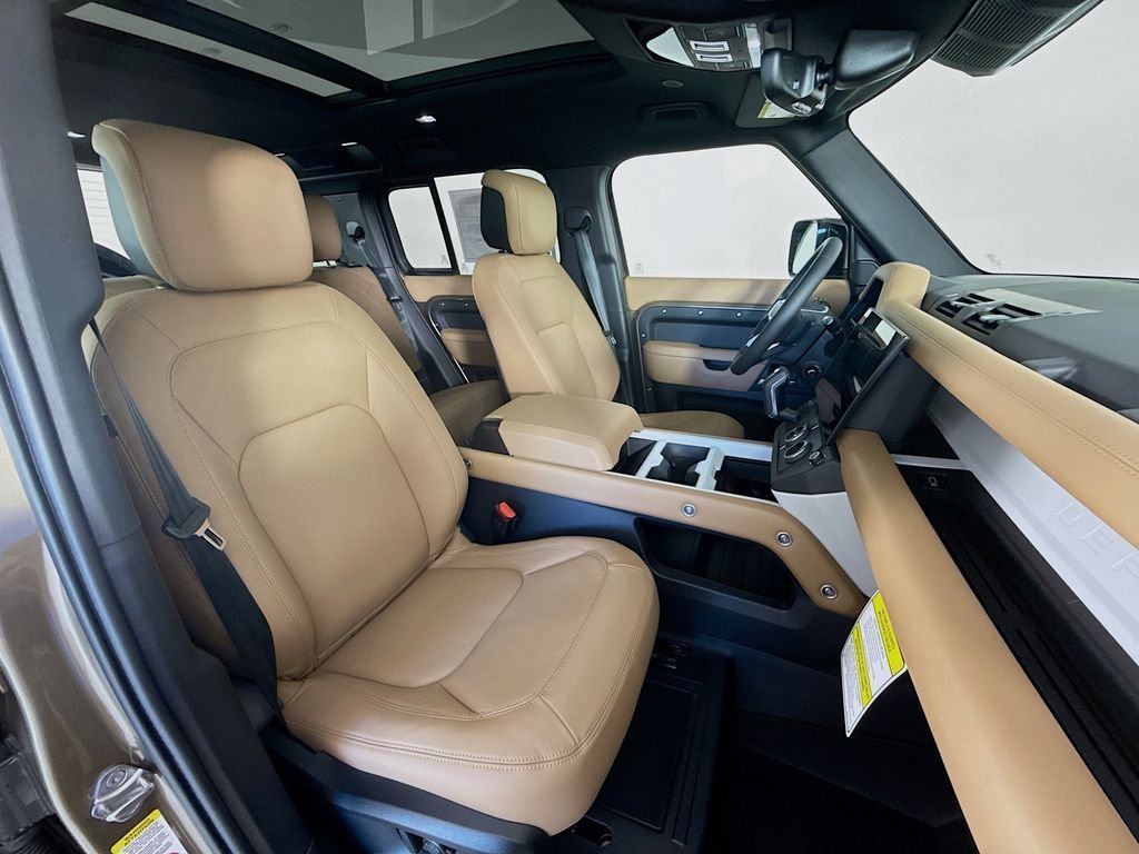 New 2026 Gondwana Stone LAND ROVER X-Dynamic SE image 30