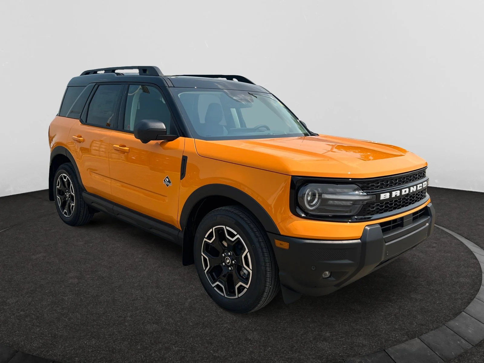 New 2026 Orange Fury Metallic Tri-Coat Ford Outer Banks image 7