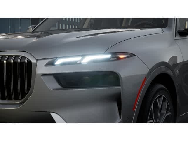 Used 2026 Skyscraper Grey Metallic BMW xDrive40i image 6