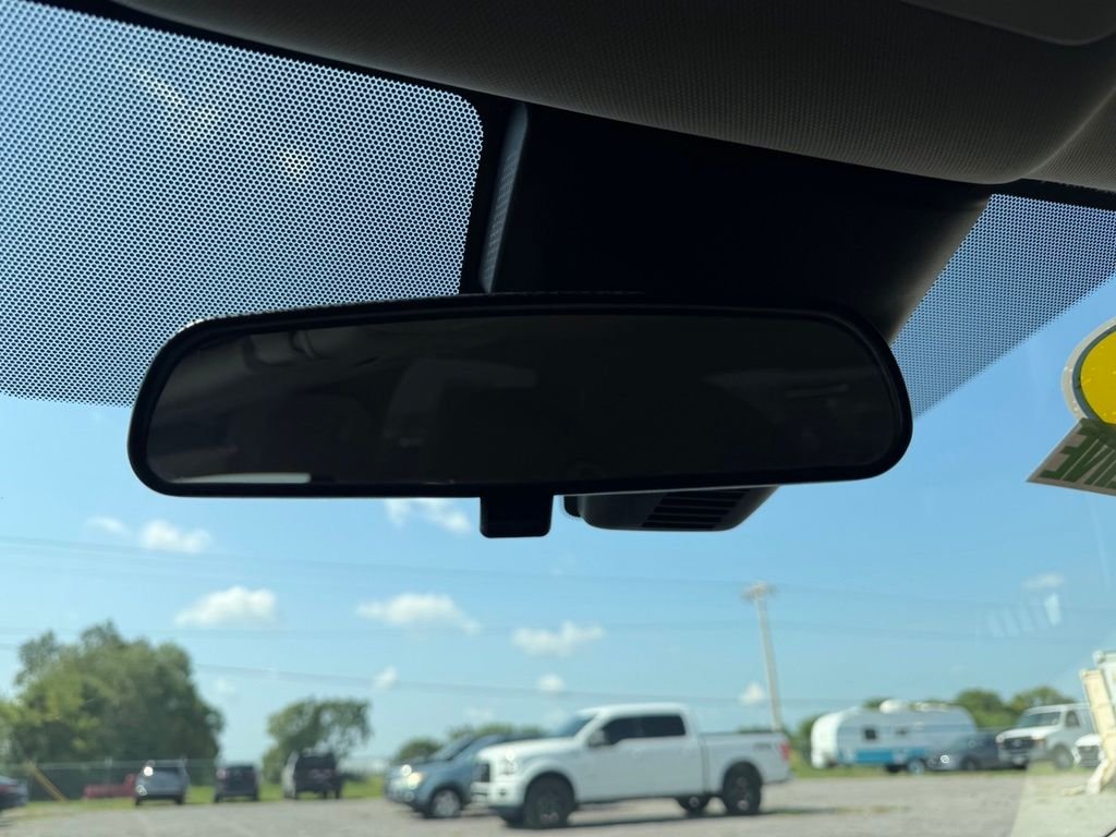 Used 2020 Gray Nissan S image 26