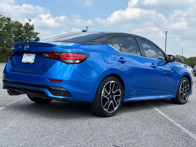 Used 2025 Blue Nissan SR image 9