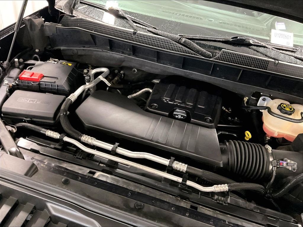 Used 2023 Gray Chevrolet LT image 35
