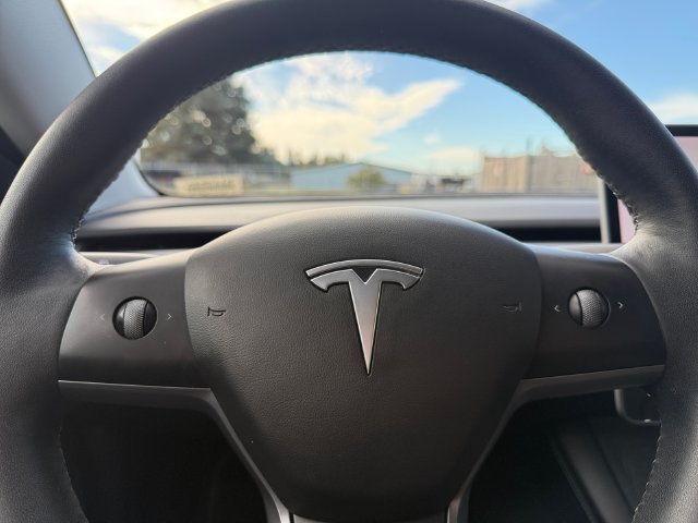 Used 2021 Midnight Silver Metallic Tesla Long Range image 19