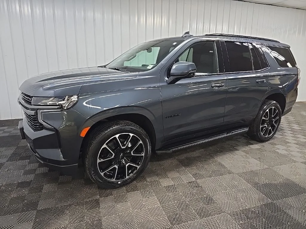 Used 2021 Gray Chevrolet RST image 6