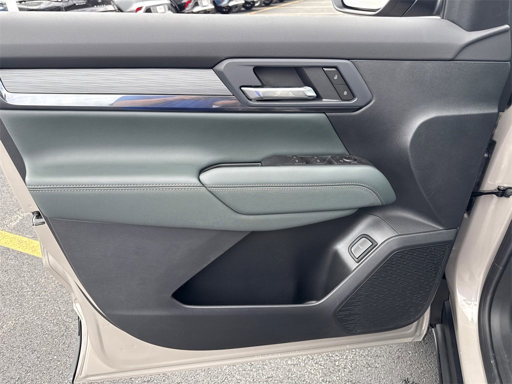 2026 GMC TERRAIN - Image 12