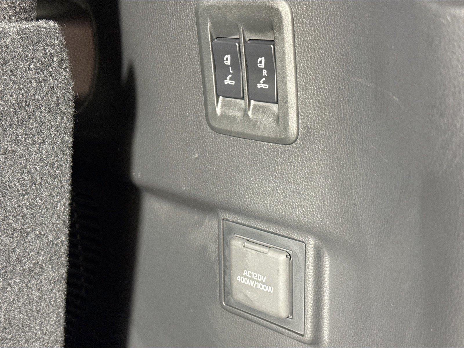 Used 2025 Nightfall Mica Lexus GX 550 Luxury+ image 39