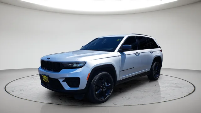 2023 Jeep Grand Cherokee Altitude X
