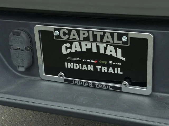 Used 2020 Gray Jeep Sport image 39