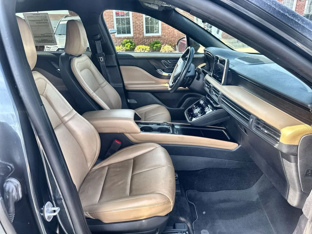 Used 2022 Blue Lincoln Reserve image 24