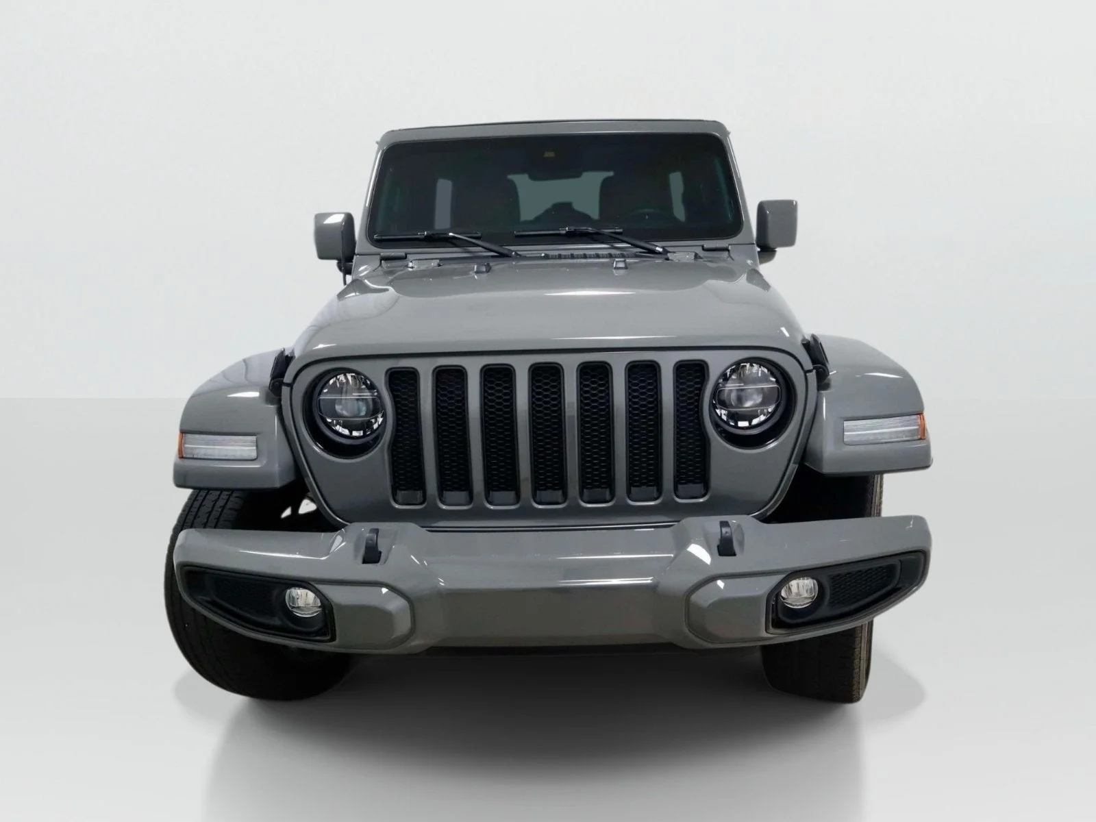 Used 2022 Sting-Gray Clearcoat Jeep Unlimited High Altitude image 8