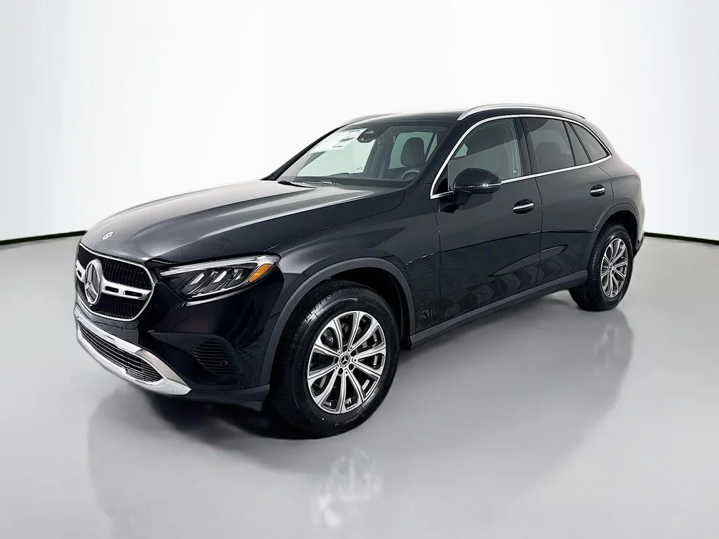 2026 Mercedes-Benz GLC GLC 300 4MATIC's photo